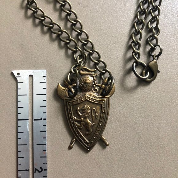 Bronze Metal Shield Family Crest Necklace - Picture 4 of 4